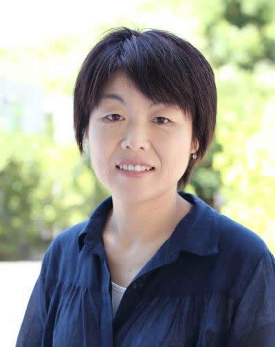 亀山 康子