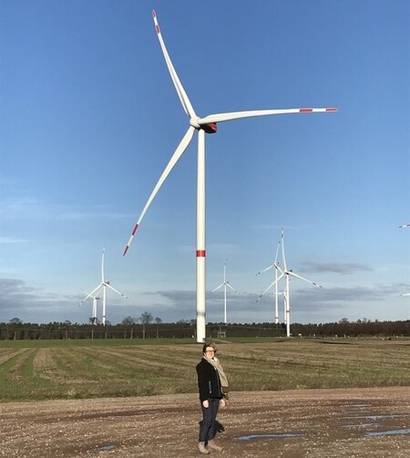 風力発電所の写真